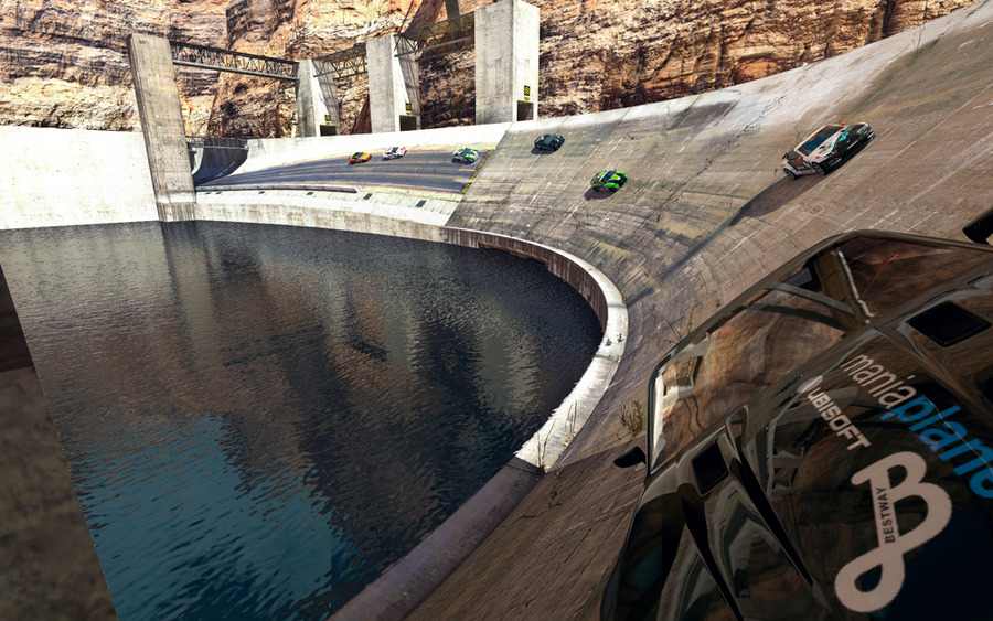 Trackmania-2-canyon-1349880272984332