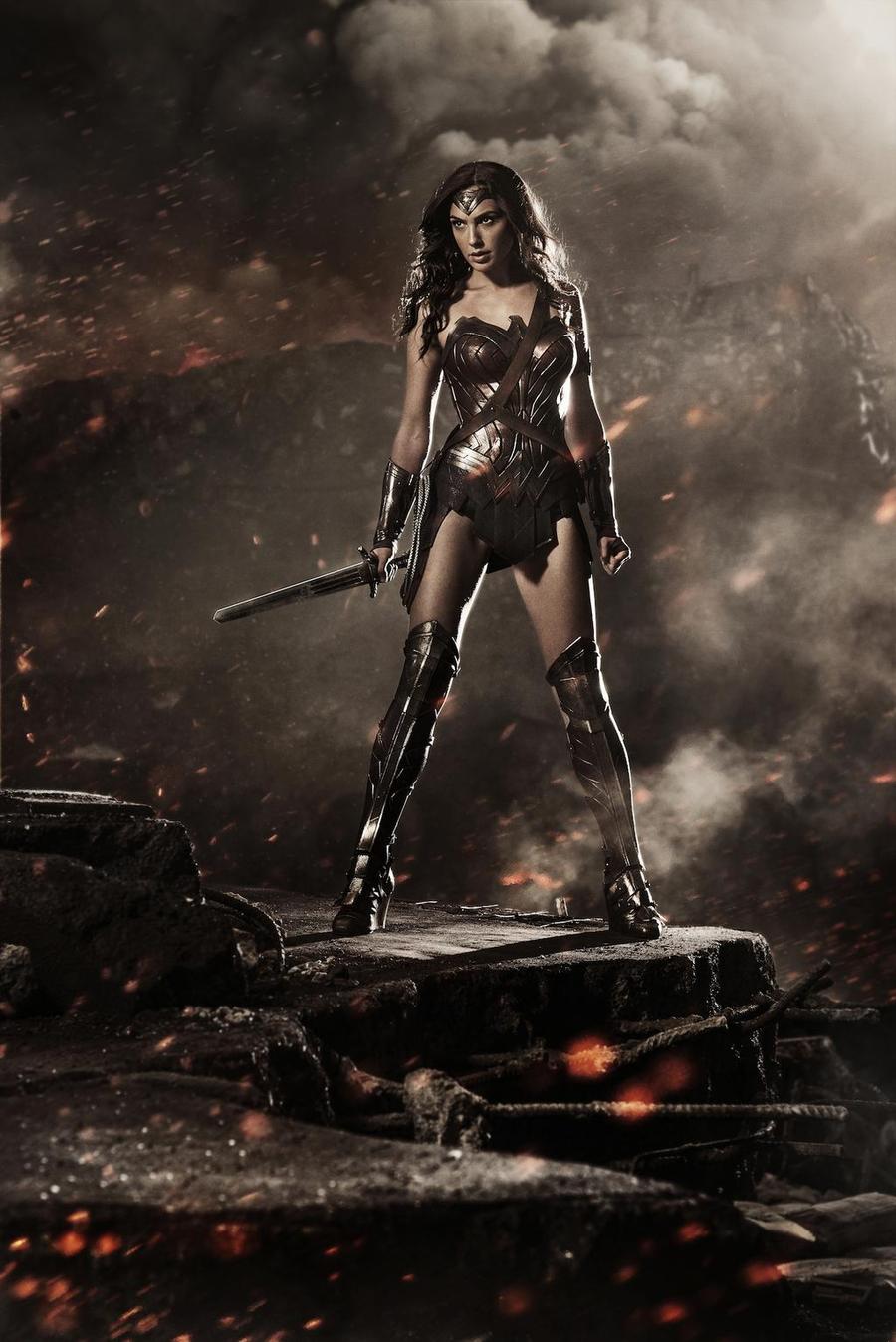 Movies-gal-gadot-wonder-woman-batman-v-superman-dawn-of-justice